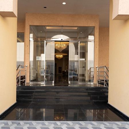 Апартаменти Dyafa Luxury Ель-Хубар Екстер'єр фото