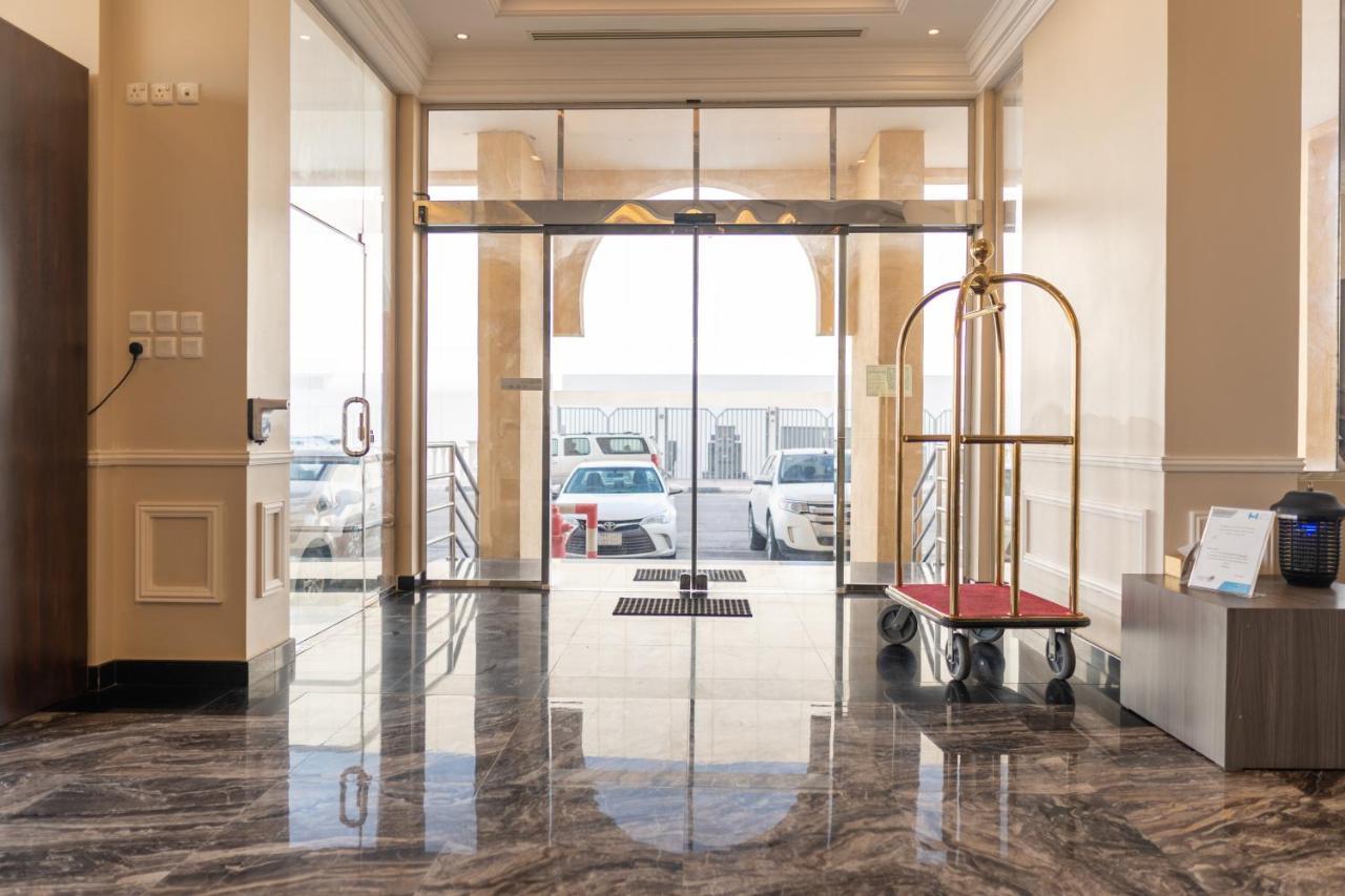 Апартаменти Dyafa Luxury Ель-Хубар Екстер'єр фото