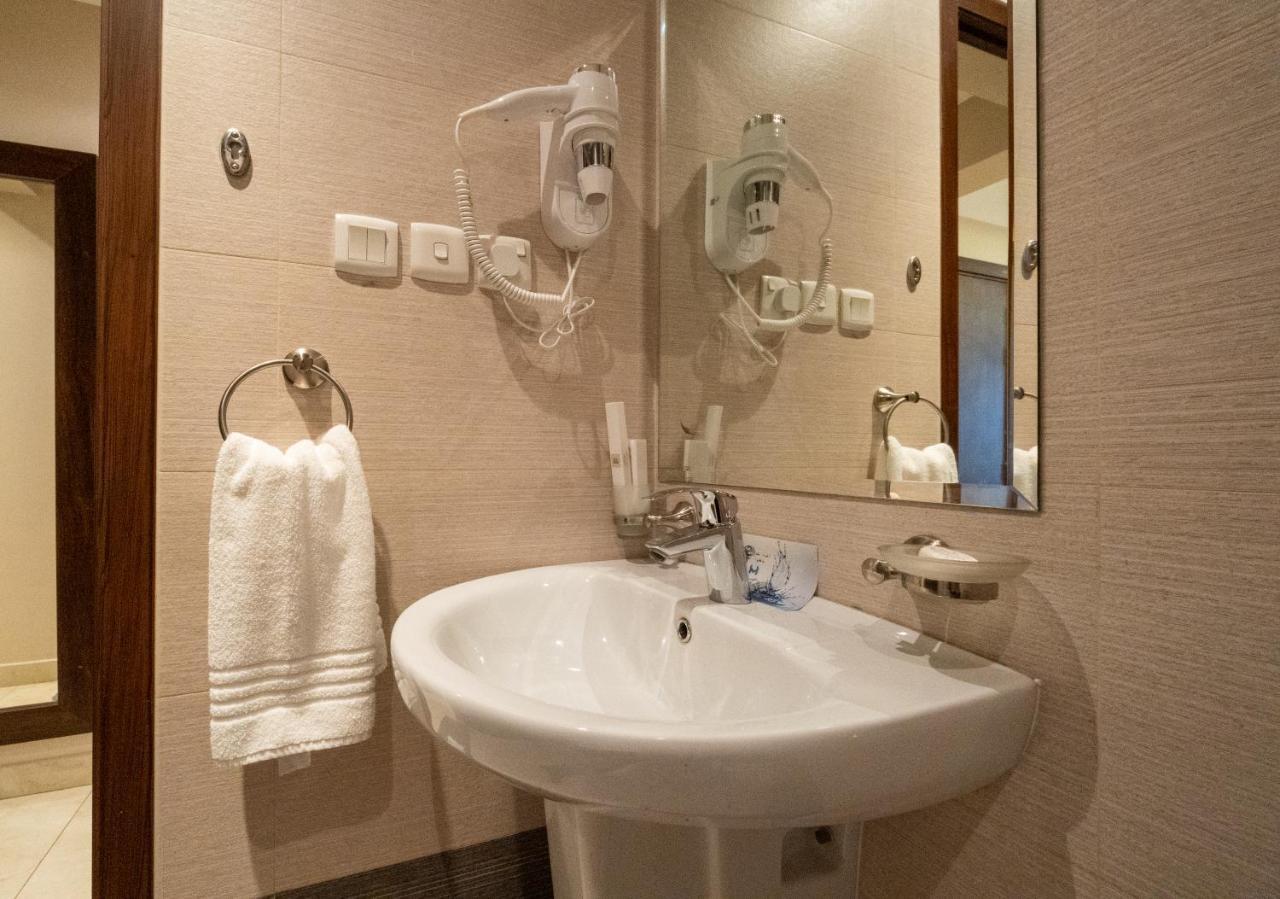 Апартаменти Dyafa Luxury Ель-Хубар Екстер'єр фото