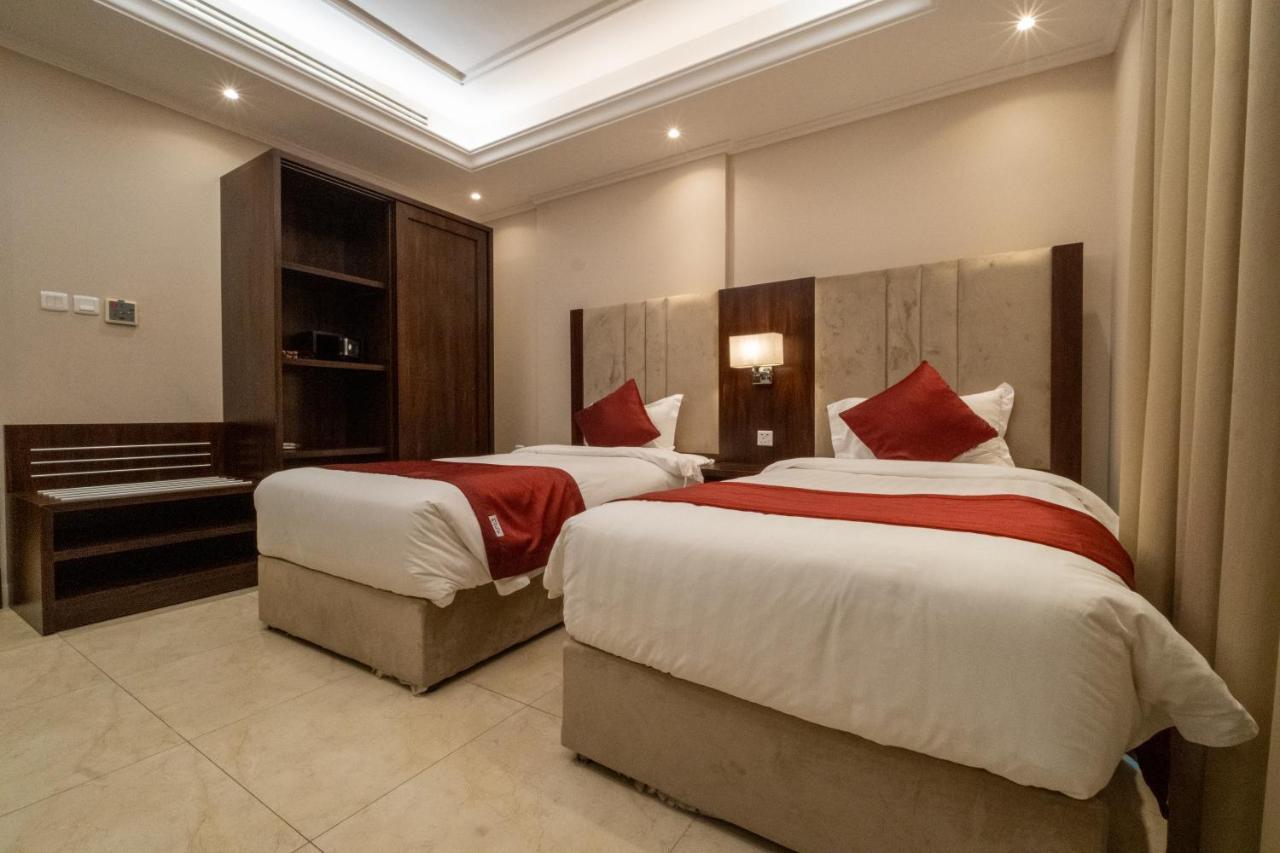 Апартаменти Dyafa Luxury Ель-Хубар Екстер'єр фото